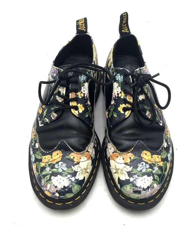 Dr. Martens 3989 Black Floral Wingtip Brogue Women's Shoes Size 10