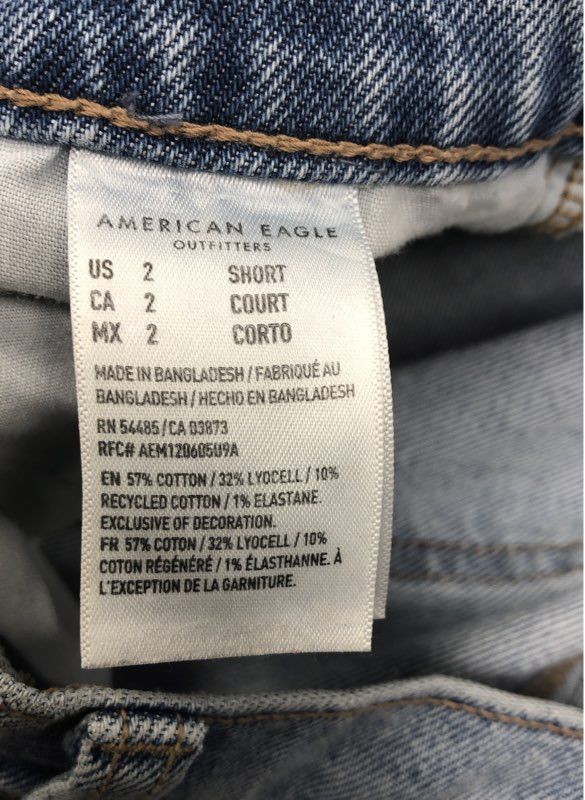 American Eagle Women's Light Wash Distressed High Rise Stretch Jeans Sz 2 Short