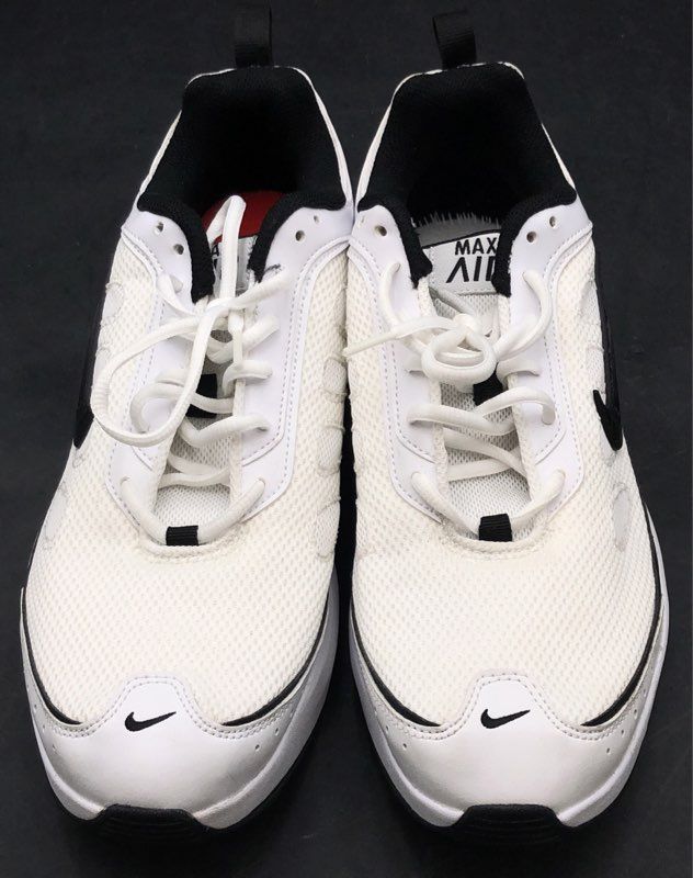 Nike Air Max AP White Black Running Shoes Men's Size 10