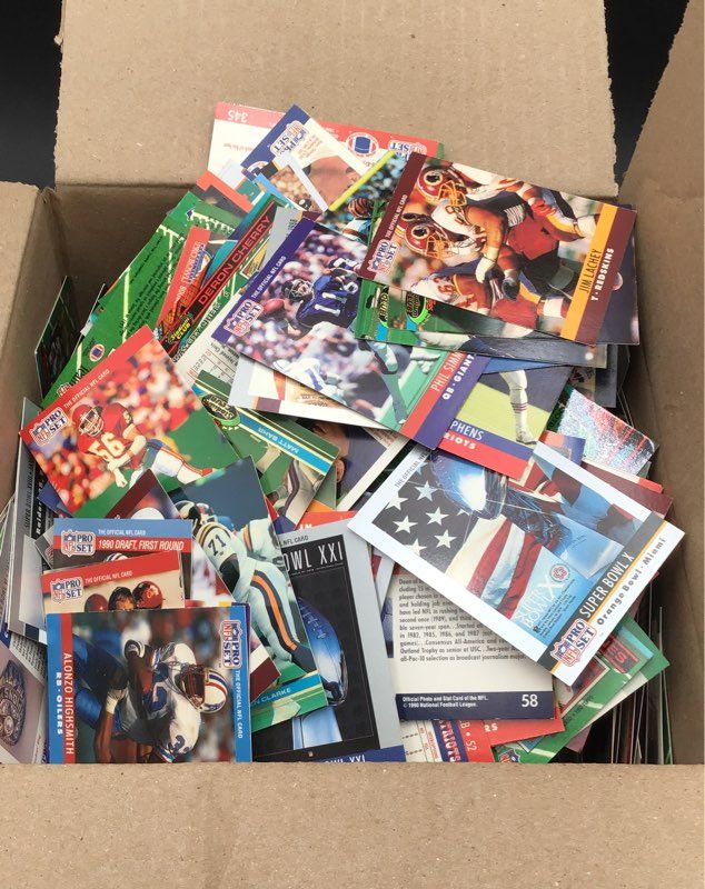 6.4 lbs. Lot of Football NFL Trading Cards. Medium Box, Unsorted