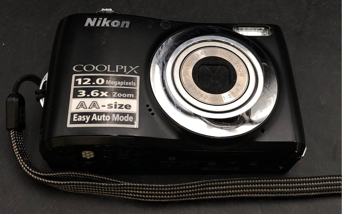 Nikon COOLPIX L22 12.0MP Auto Focus Point & Shoot Digital Camera