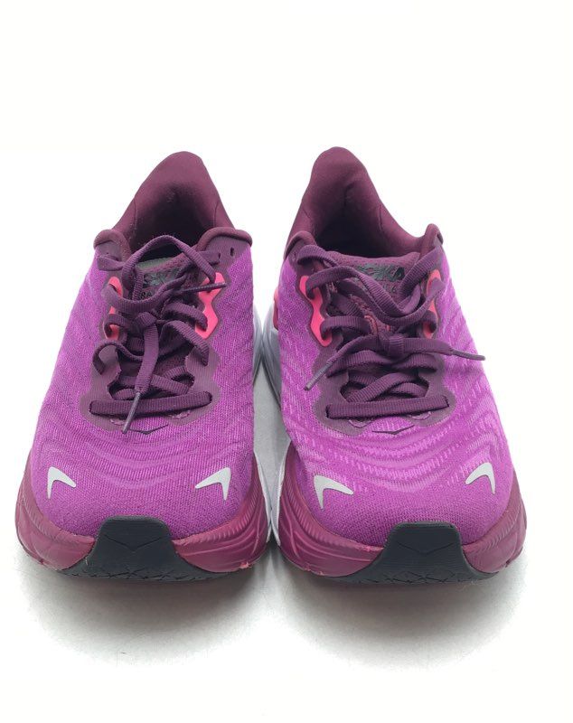 Hoka One One Women&#39;s Arahi 6 1123195 Purple Low-Top Running Shoes - Size 7B