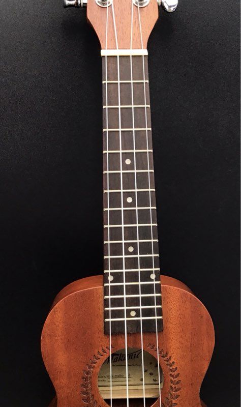 Makani Muk-Maho S1 Brown 4 String Concert Ukulele