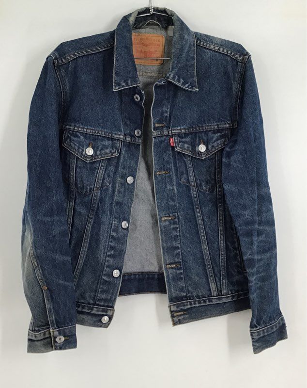 Levi&#39;s Women&#39;s Blue Denim Collared Trucker Jacket - Size Medium