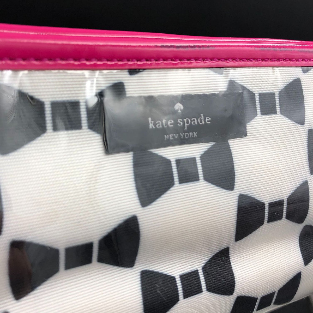 Kate Spade Heddy White/Black Bow Print Cosmetics Pouch w/ Pink Trim &amp; Tag (+COA)