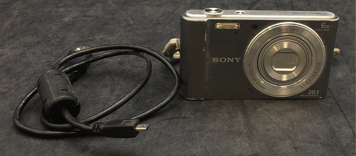 Sony Cyber-shot DSC-W810 20.1MP Digital Compact Camera 6x Zoom w/ Cable