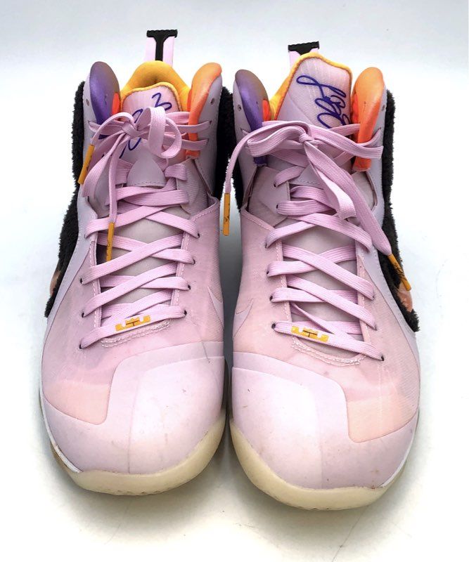 Nike LeBron 19 Teddy Bear Pink Orange Fuzzy Basketball Shoes Size 10.5