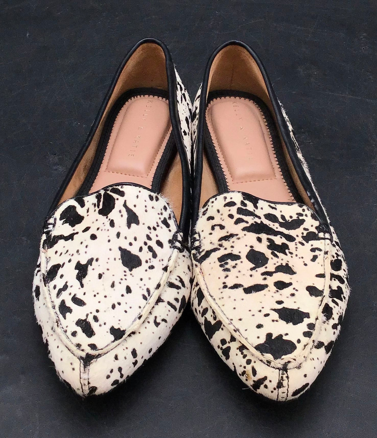 NWT Kelly & Katie Women's Jordi Ivory Black Loafer Flats - Size 8.5
