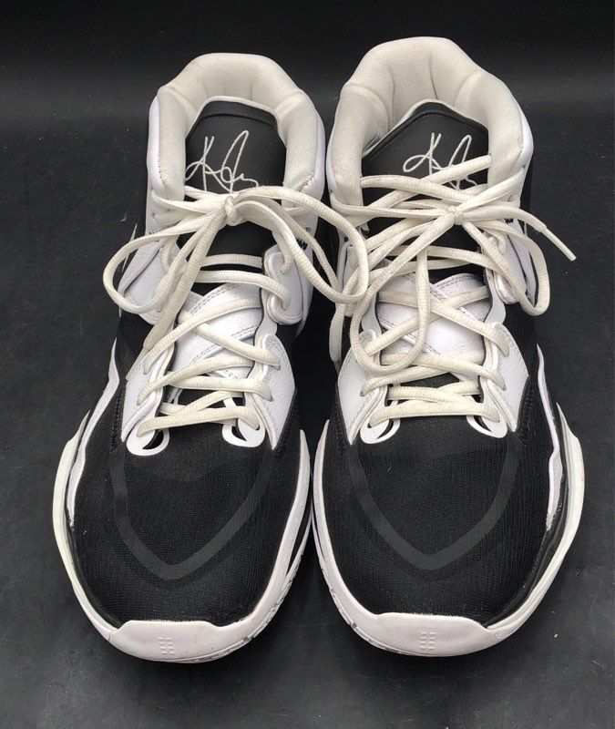 Nike Kyrie Infinity Black White Basketball Shoes Men's Size 14