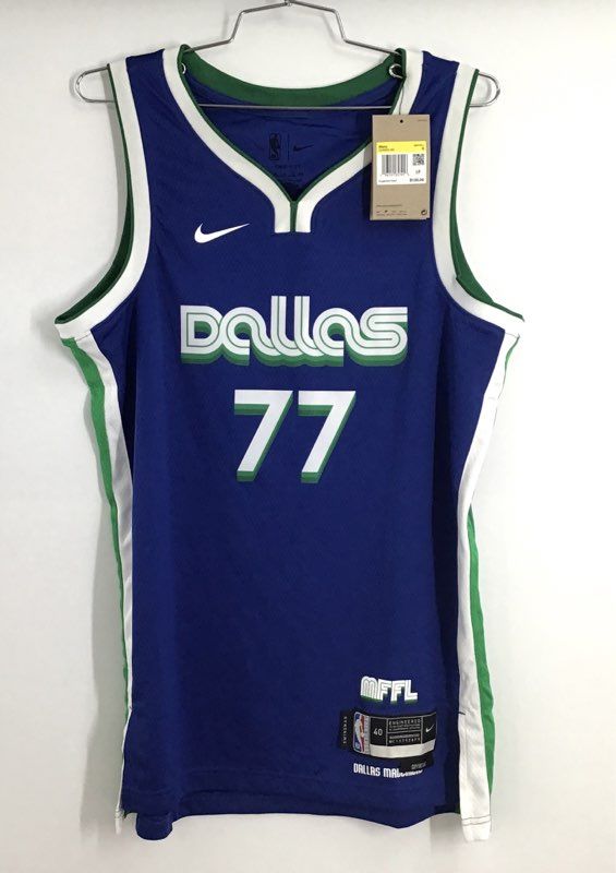 Nike Men's Luka Doncic Dallas Mavericks Swingman Jersey Blue Green Sz S NWT