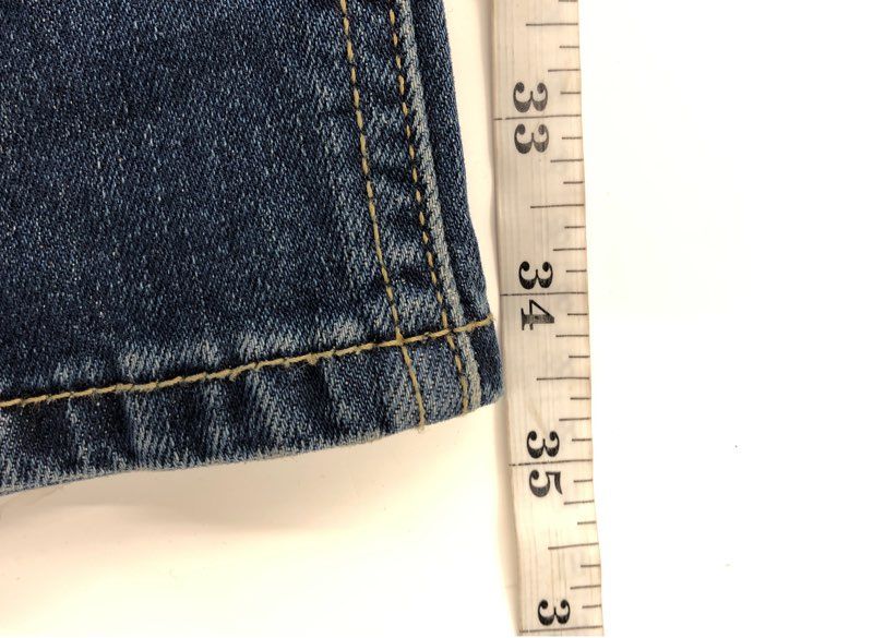 NWT Levi&#39;s 541 Straight Jeans - Size 42X36