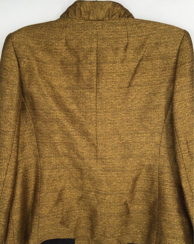 NWT Kasper Women&#39;s Gold Blouse And Blazer - Size 14P