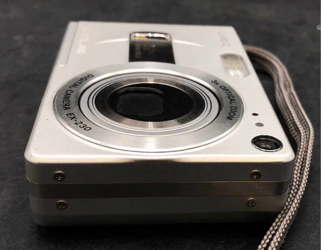 Casio Exilim EX-Z30 3.0 MP Compact Digital Camera