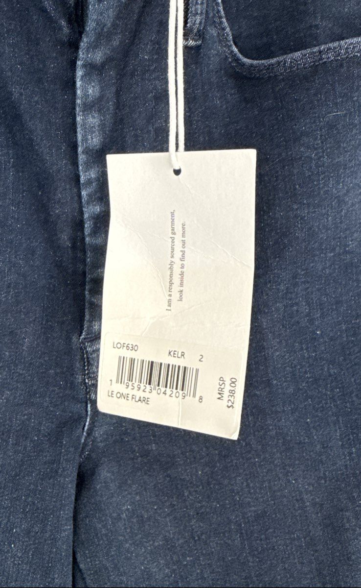 Frame Women's Le One Flare Jeans KELR Dark Wash Denim NWT Size 2