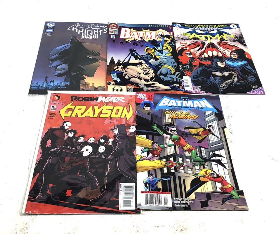 Comic Book Lot DC Comics Batman Superhero Modern Age 25 Comics