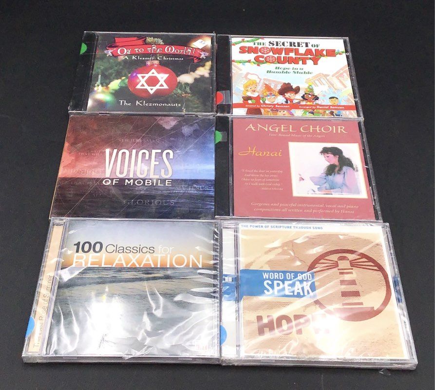 Garth Brooks, O Holy Night - Jackie Evancho And More Music CDs Lot