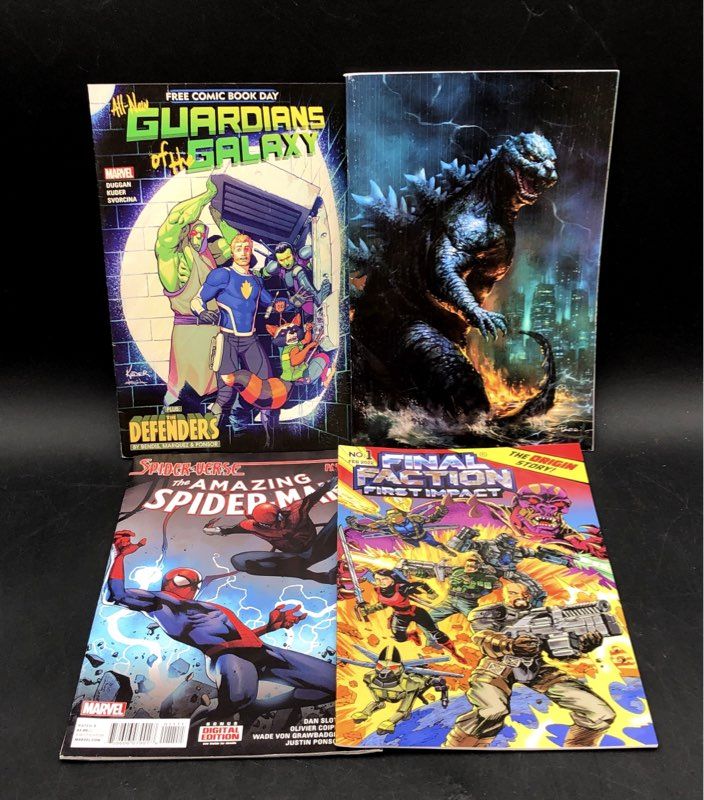 Spider-Man Batman X-Men 15 Comic Book Lot Marvel DC Comics Mixed Era 90s+
