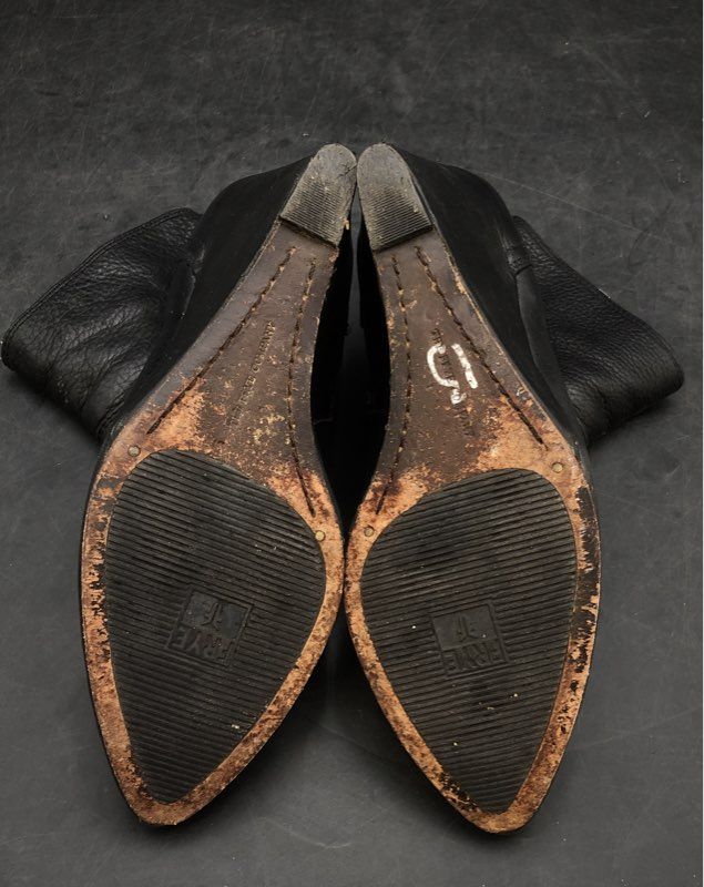 Frye Women's Reina Black Ankle Boots - Size 6.5