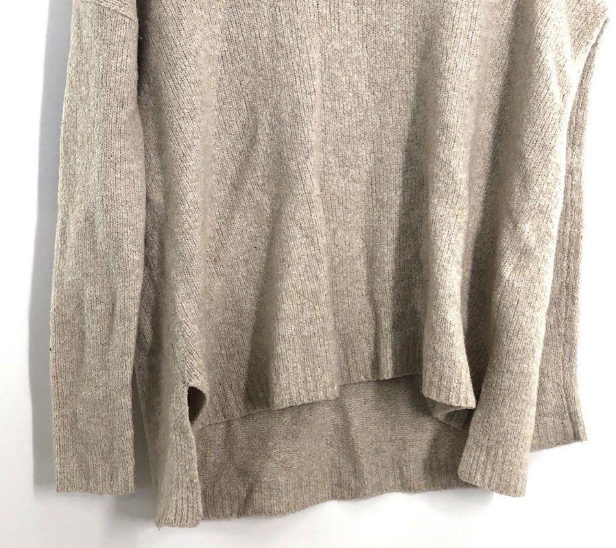 Joie SOFT Women's Beige Oatmeal V-Neck Oversized Side Slit Knit Sweater Sz XXS