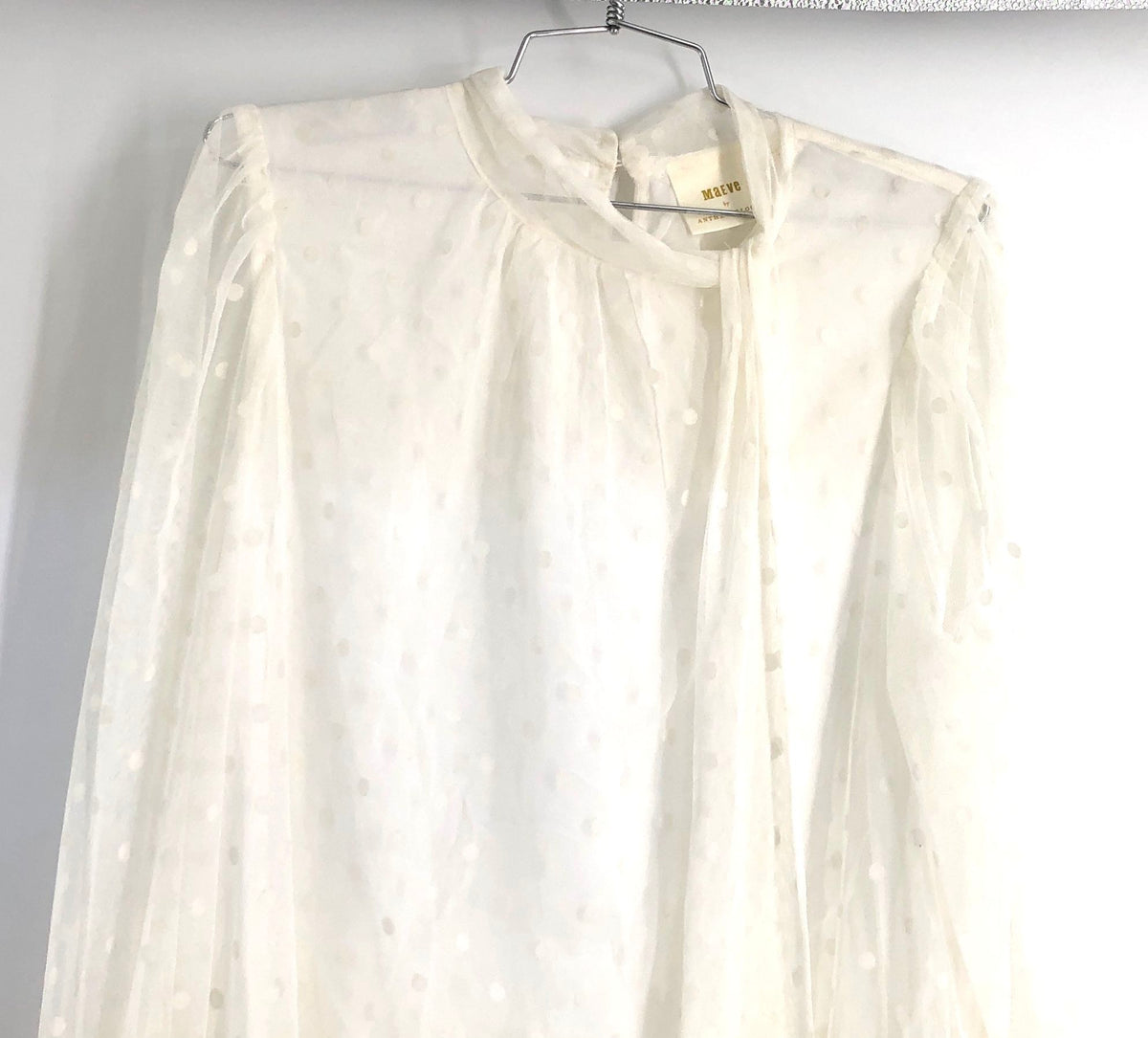 Maeve Anthropologie Women's Ivory Polka Dot Sheer Tie Neck Blouse Sz M NWT