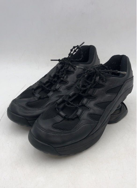 Z-CoiL Men&#39;s Black Low Top Running Shoes - Size 9