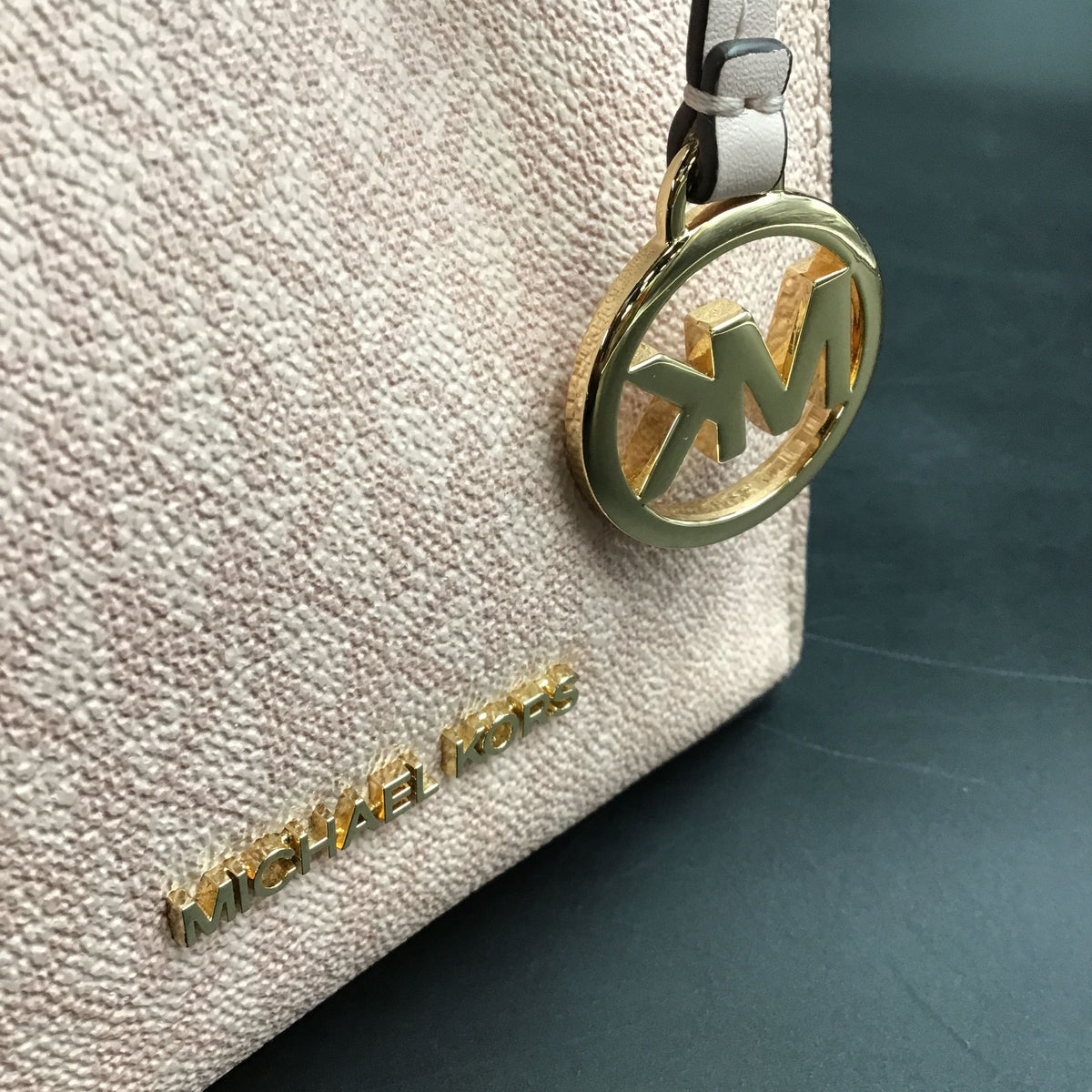 Michael Kors Blush Pink Leather Signature Print 'Mercer' Crossbody Bag (+COA)