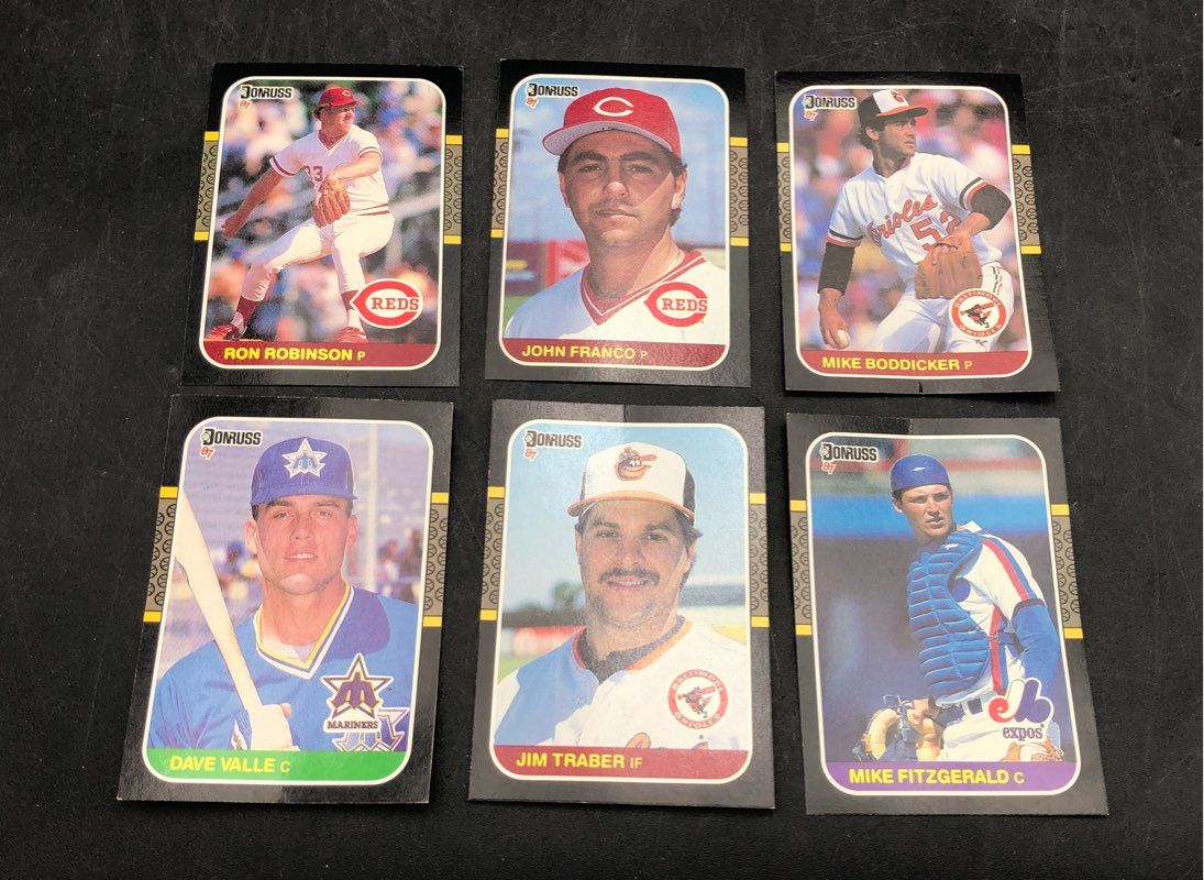 13.98 lbs. Lot Of Topps Baseball MLB, Football Cards. Medium Box, Unsorted