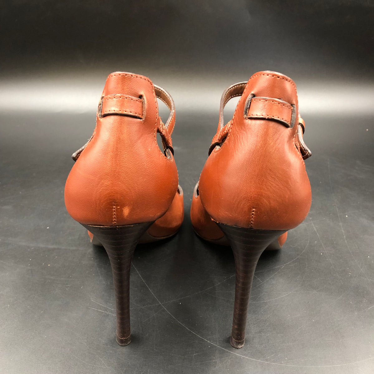 Tory Burch Cognac Brown Leather Double T Pointed Toe Heels Size 7.5 COA