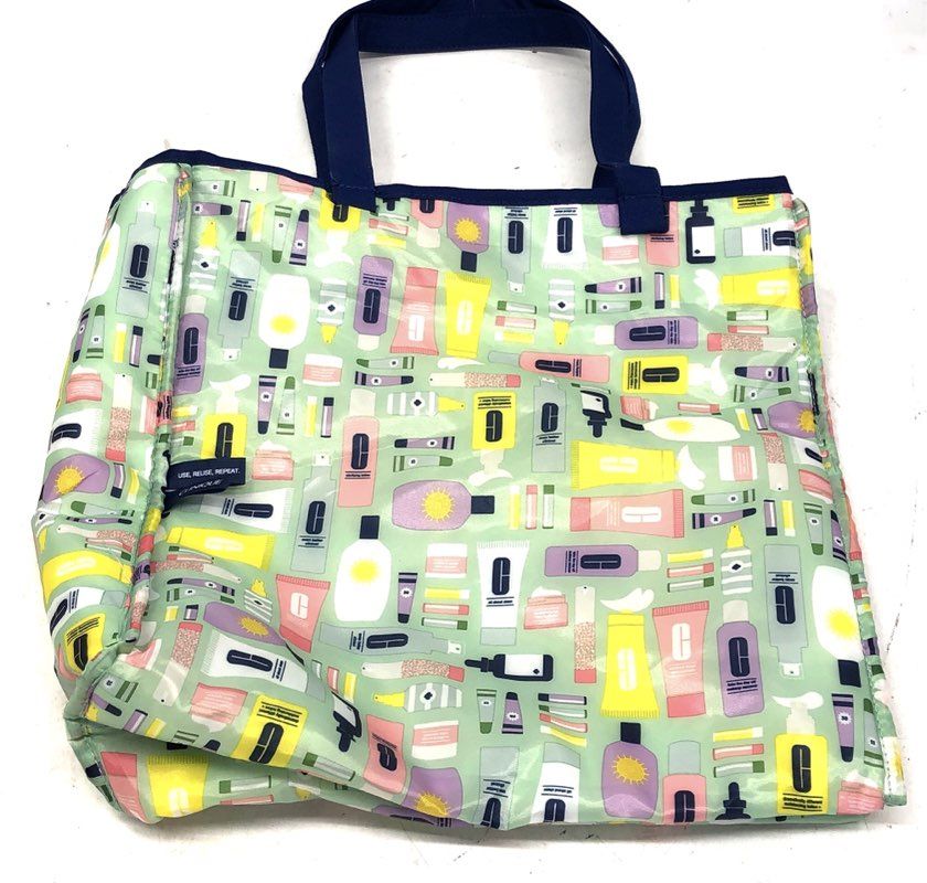 Clinique x Kate Spade Green Cosmetic Print Bag of Tricks Large Tote Bag