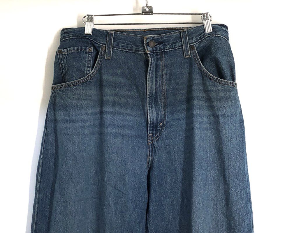 Levi's Men's Blue Cinch Baggy Wide Leg Medium Wash Jeans Size 32
