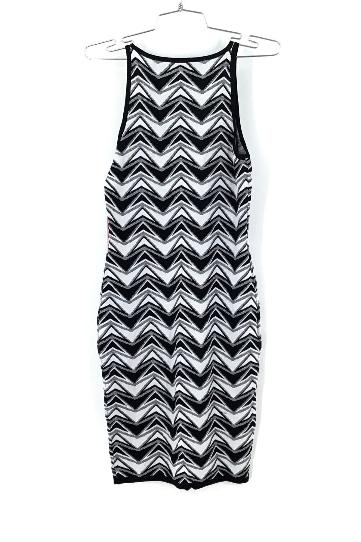 NWT Vince Camuto Women&#39;s Black White Geometric Print Sweater Dress - Size XS