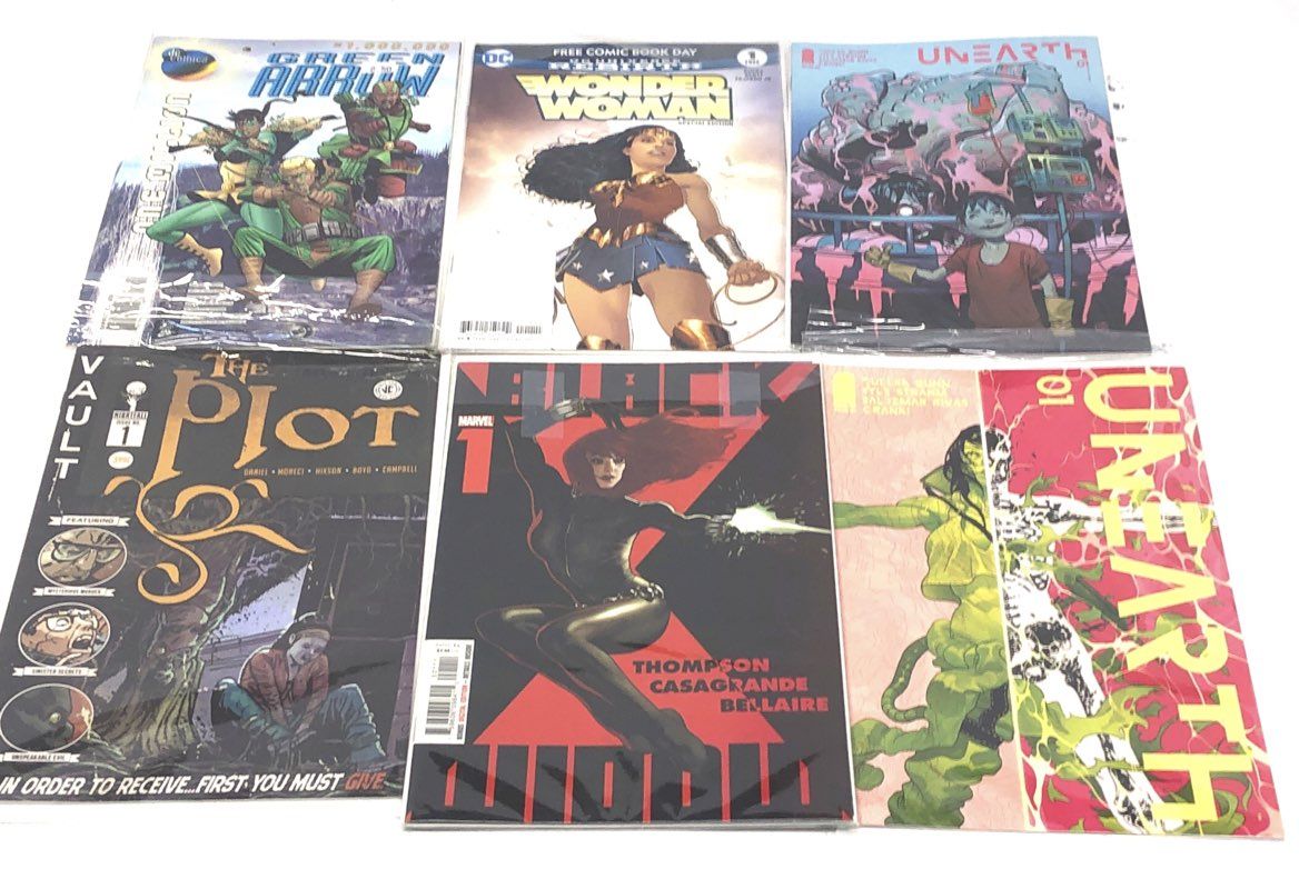 Comic Book Lot Marvel DC Image Vault Modern Age Superhero 29 Comics