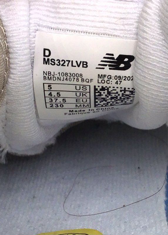 New Balance 327 x Levi's Grey White Denim Lifestyle Sneakers Size 5