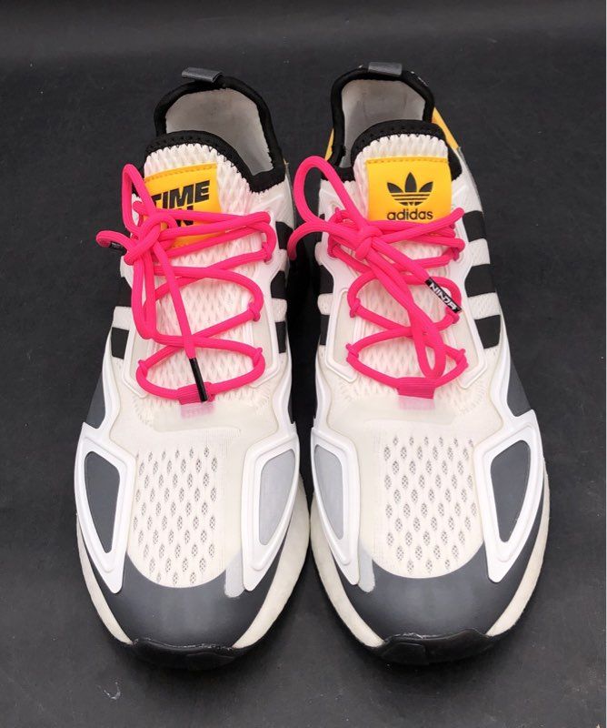 Adidas Ninja ZX 2K Boost Cloud White Pink Signal Cyan Sneakers Size 9.5
