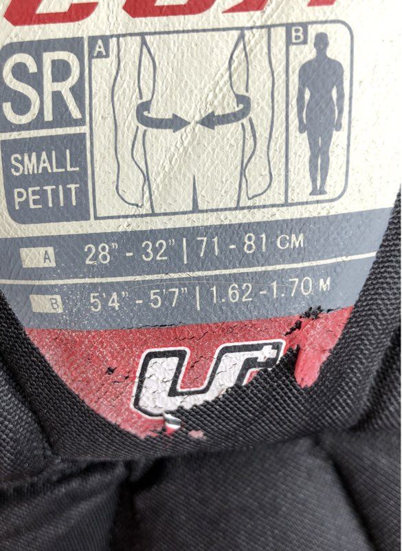 CCM Men's Padded Hockey Pants Black Protective Girdle SR Small