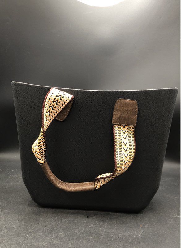 Versa Black Tote Bag