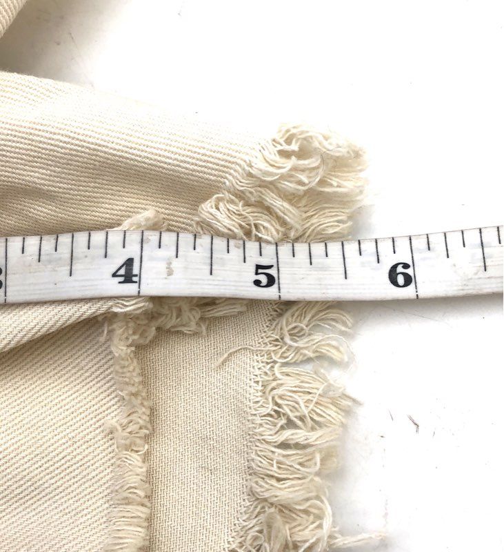 Free People Women's Cream Busted Raw Hem Side Slit Denim Cut Off Shorts Sz 26