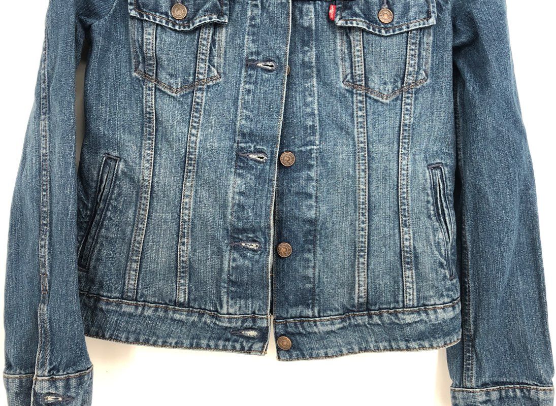 Levi&#39;s Trucker Jacket - Size Medium