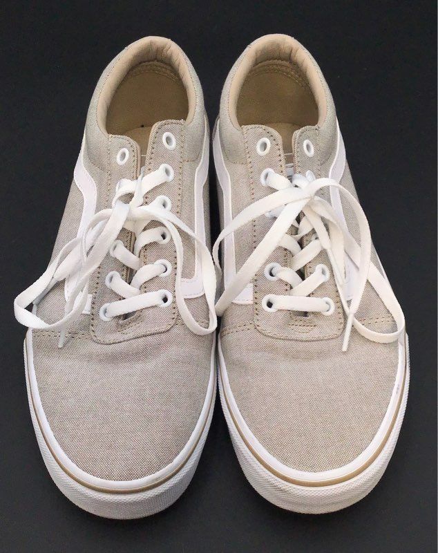 Vans Women&#39;s Ivory Athletic Shoes - Size 11