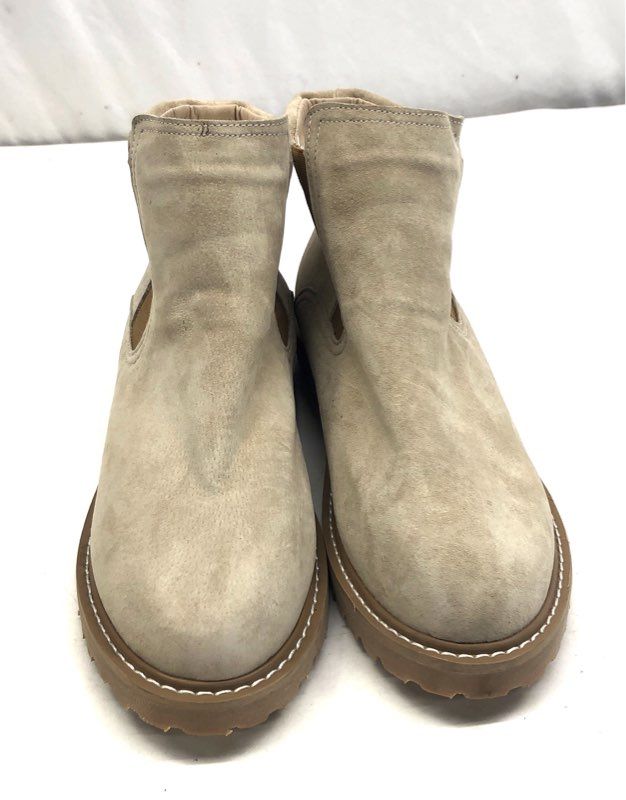 UGG Tan Suede Sheepskin Lined Chelsea Ankle Boot Lug Sole Size 42