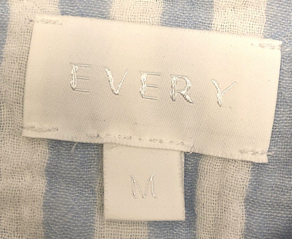 EVERY Women's Blue White Striped Crinkle Cotton Gauze Button Up Shirt Sz M
