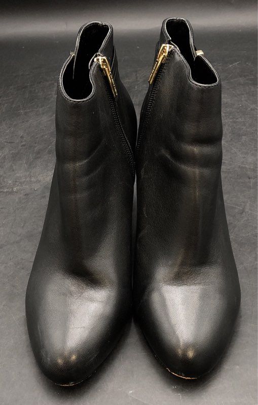 Vince Camuto Women's VC Vinisha Black Booties - Size 8.5M