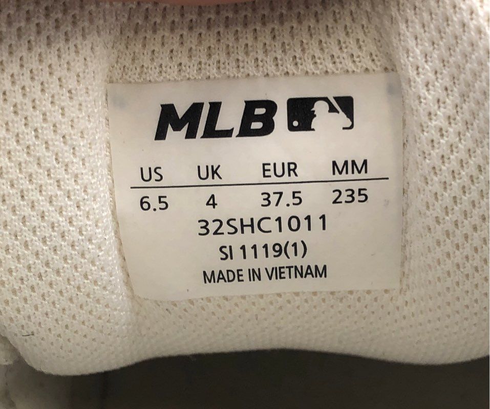 MLB New York Yankees Big Ball Chunky Off White Platform Sneakers Size 6.5