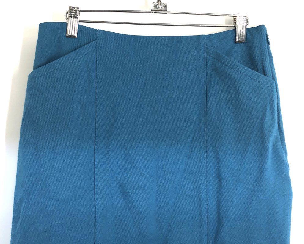 cabi Women's Teal Blue Textured Pencil Skirt with Patch Pockets Sz 4