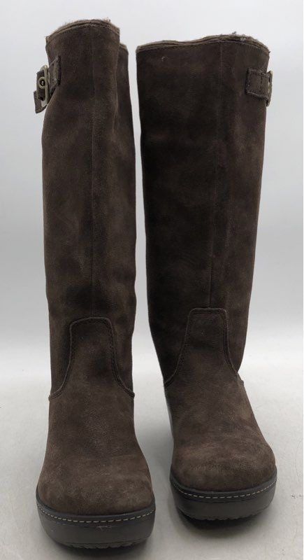 Crocs Women&#39;s Cobbler 11553 Brown Round Toe Knee-High Winter Boots - Size 6