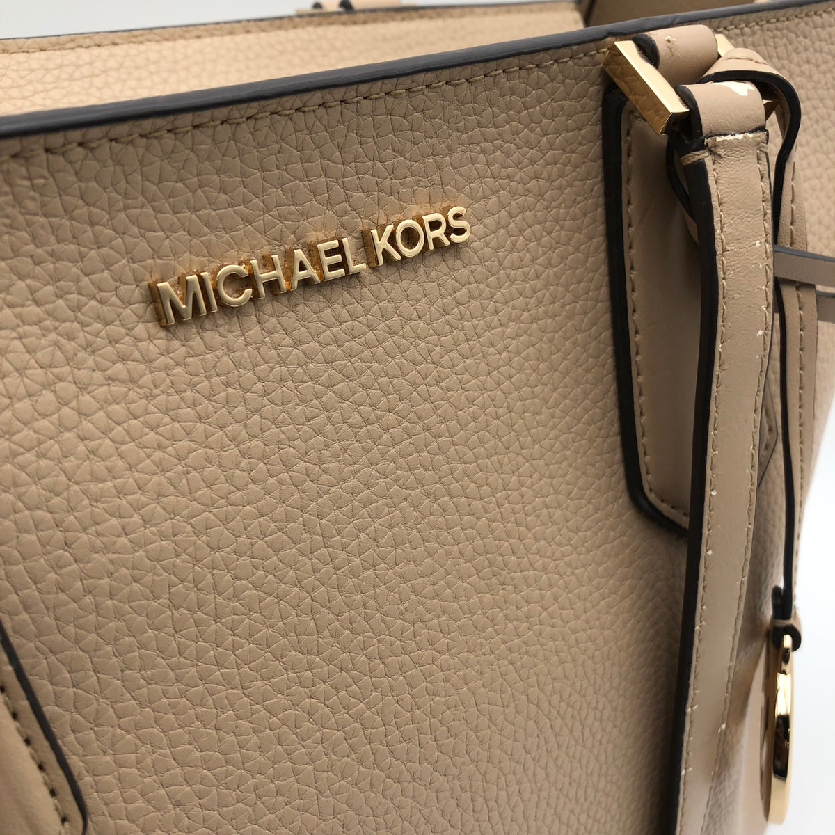Michael Kors Tan Pebbled Leather Jet Set Tote Bag Gold Hardware COA