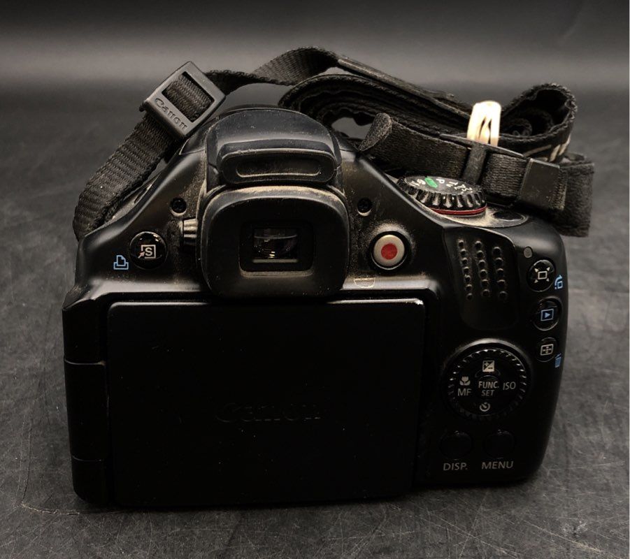 Canon SX30 IS Digital SLR Camera