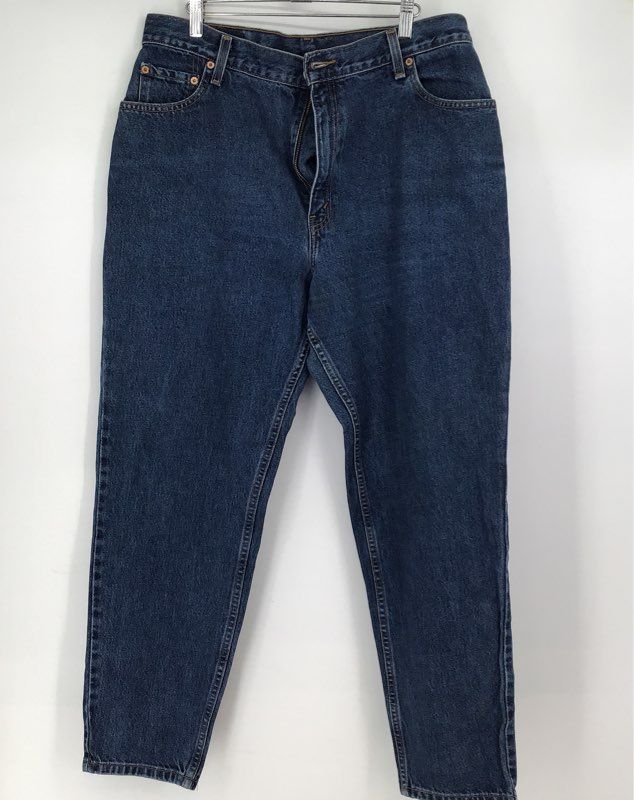 Levi&#39;s Women&#39;s Black Blue 550 Cotton Relaxed Fit Tapered Jeans- Size 16 Lot Of 2