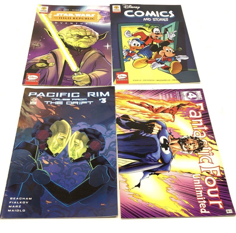 Comic Book Lot Marvel DC Dark Horse Mixed Publishers 1980s-Modern 25 Comics