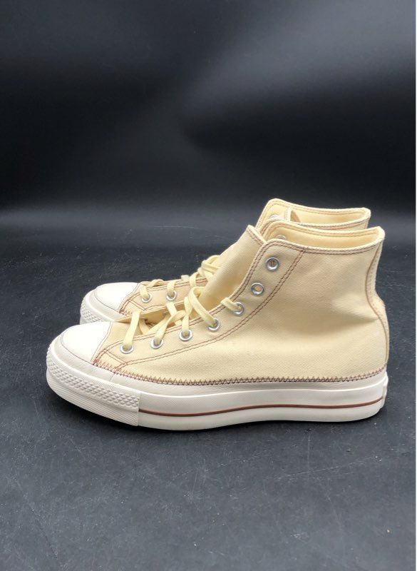 Converse Women's CTAS Lift Canvas Limited High Yellow Athletic Shoes - Size 10.5